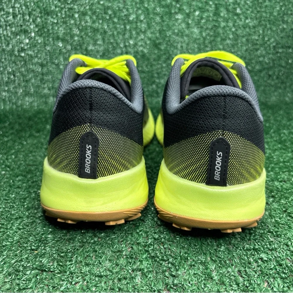 Brooks Catamount Trail Running Lace Up Shoes Black Yellow Mens Size 10 - Picture 4 of 12